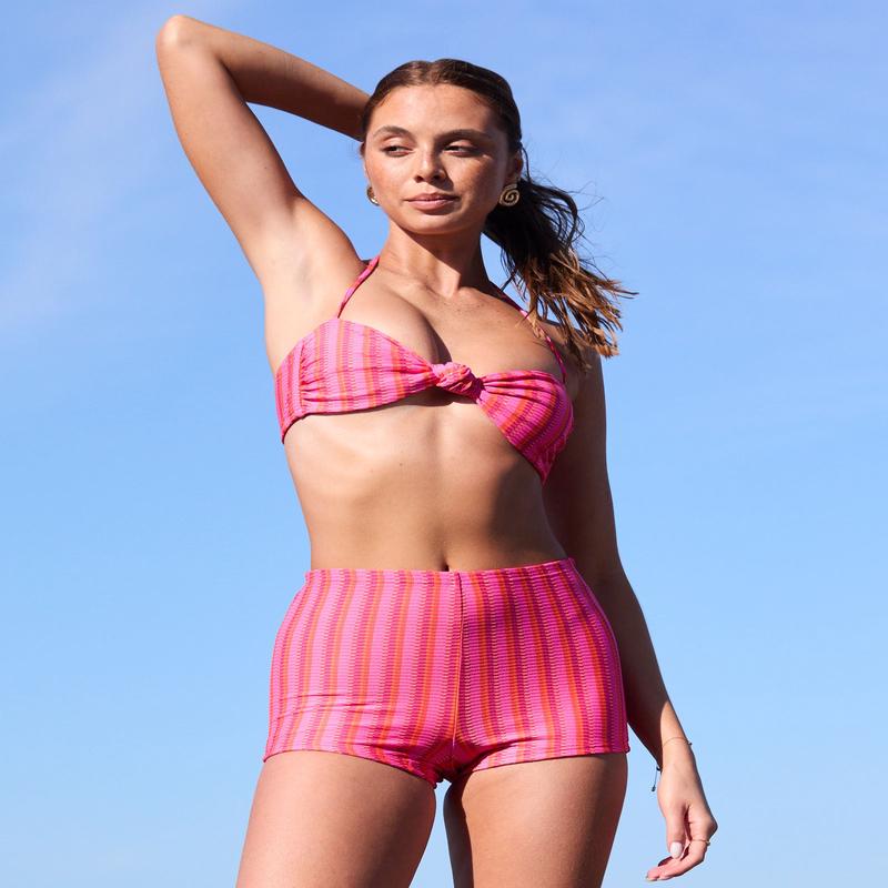 Bessy Blurred Stripe Hot Shorts