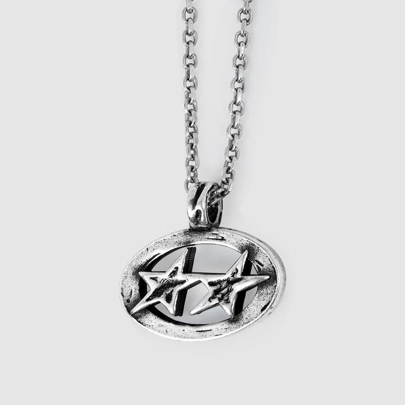 Twojeys Superstar Necklace