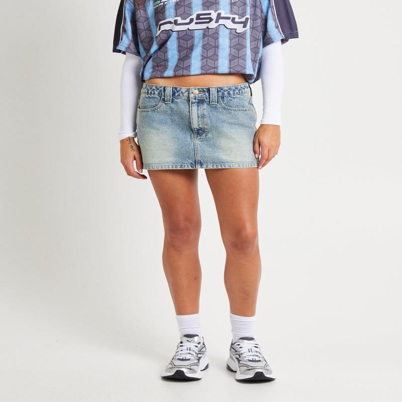 Flip Mommy Tapeless Denim Mini Skirt