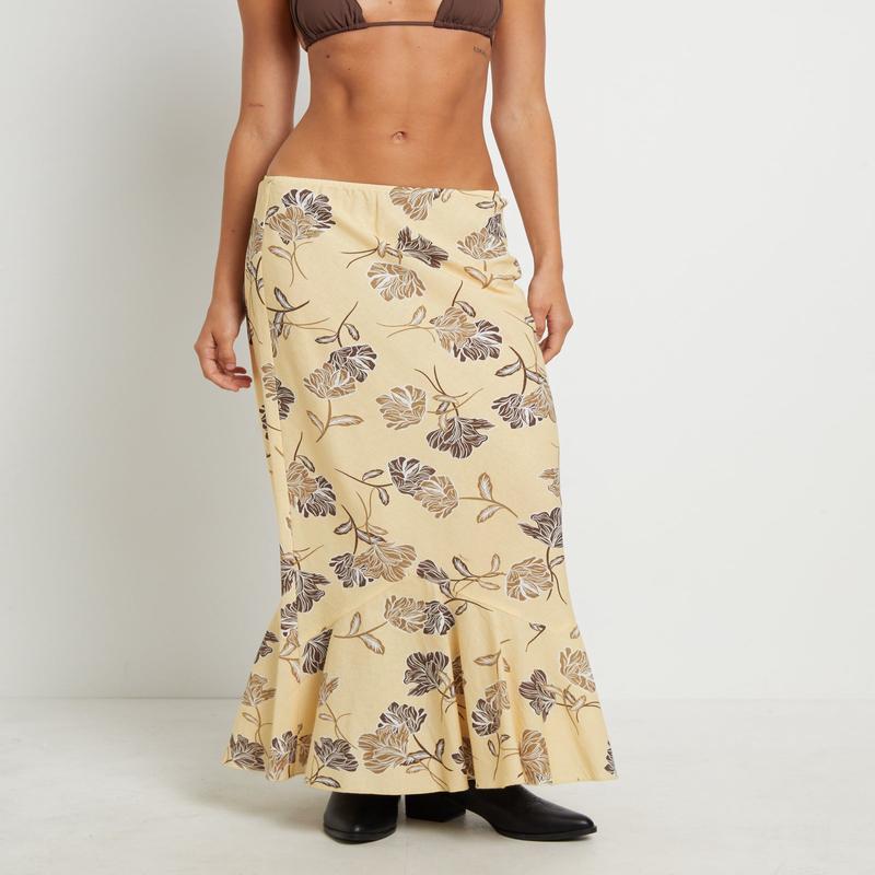 Tanisha Fishtail Maxi Skirt in Assorted