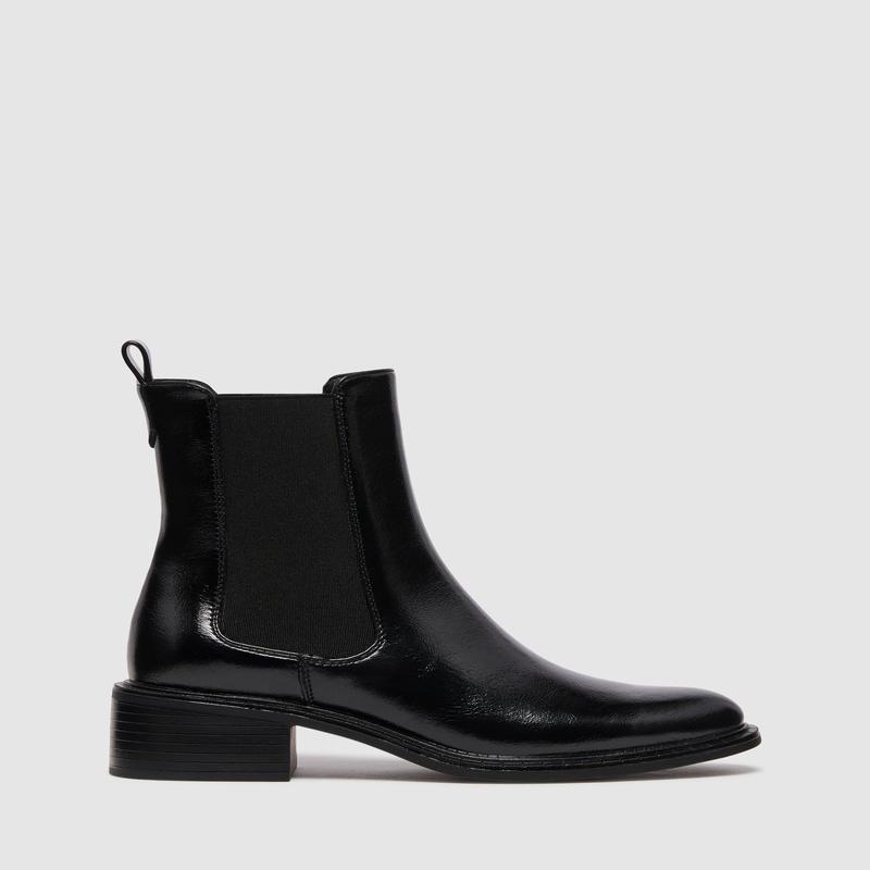 Stable Ankle Boots