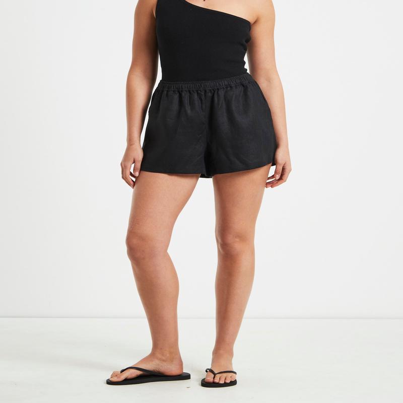 Tide Linen Shorts in Black