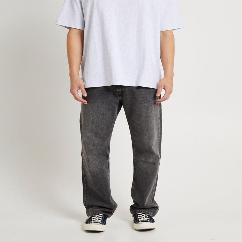 555 '96 Relaxed Straight Denim Jeans Cheers To That