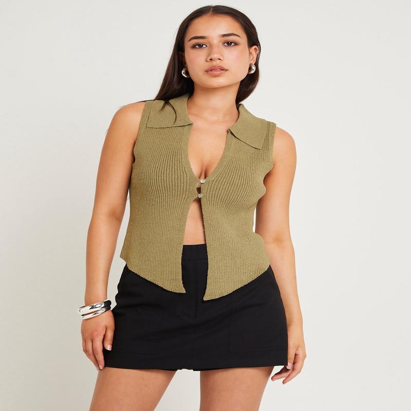 Meryl Ribbed Collar Knit Top