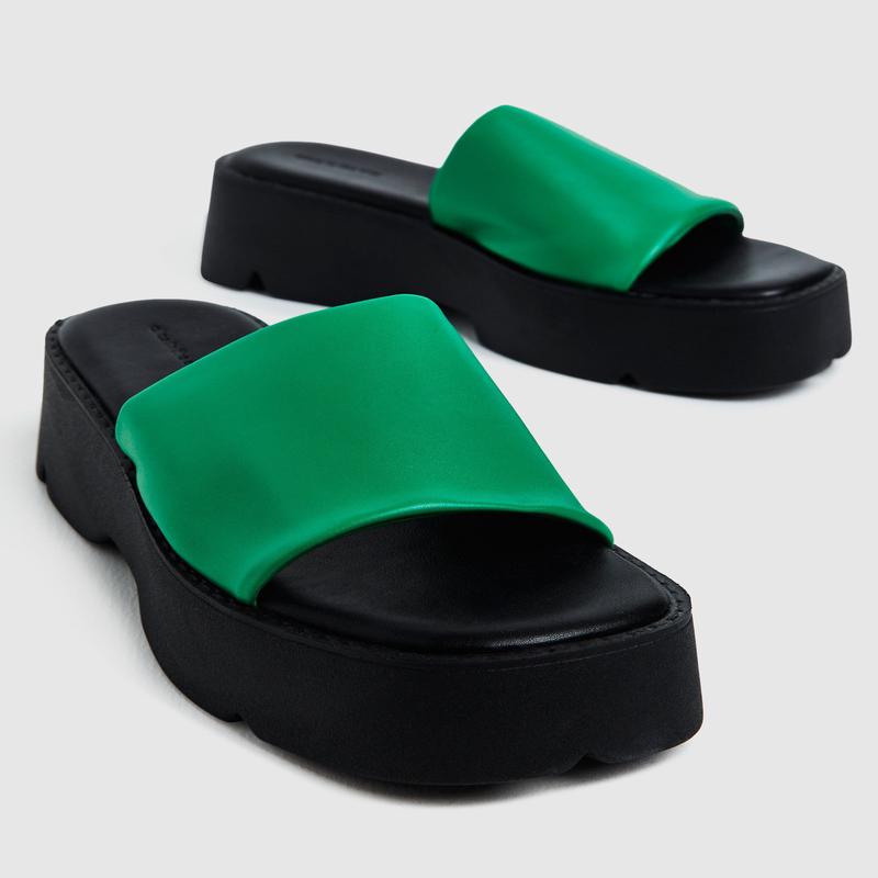 Freya Flatform Slides