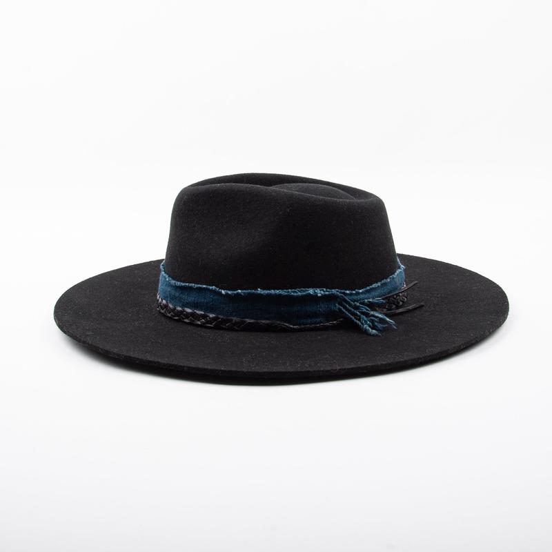 Hampui Teardop Hat  Black