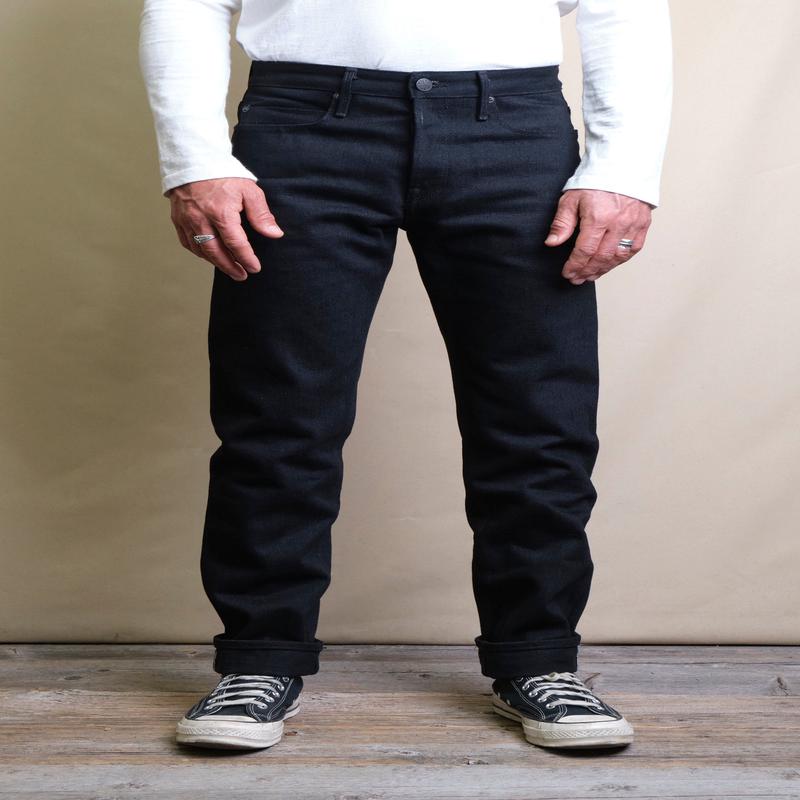 Portola Classic Taper  17 Ounce Black Denim